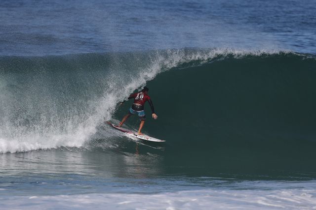 Gabriel Medina of Brasil (pictured) winning his Round 1 heat at the Oi Rio Pro in Barra De Tijuca, Rio, Brasil.