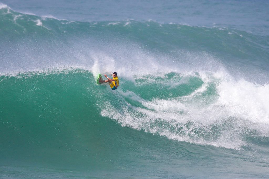 Joel Centeio (HAW). Vans World Cup 2015