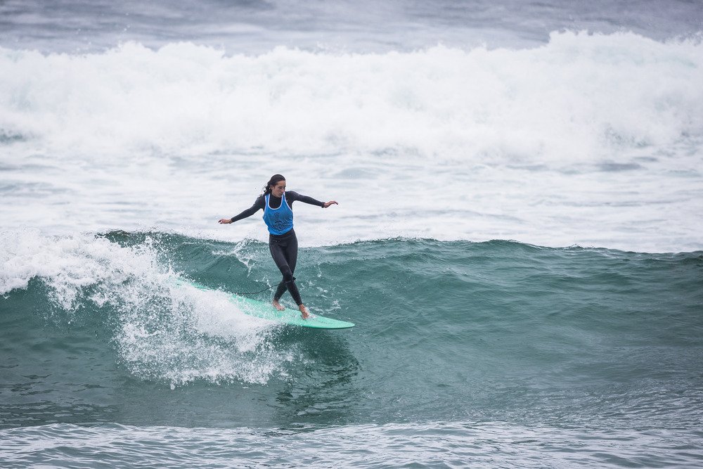 Chloe Calmon & Justin Quintal Win Longboard Classic Galicia (Spain) to