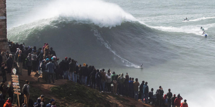 Surfin' USA: Waves Crowded as Number of Surfers Surges