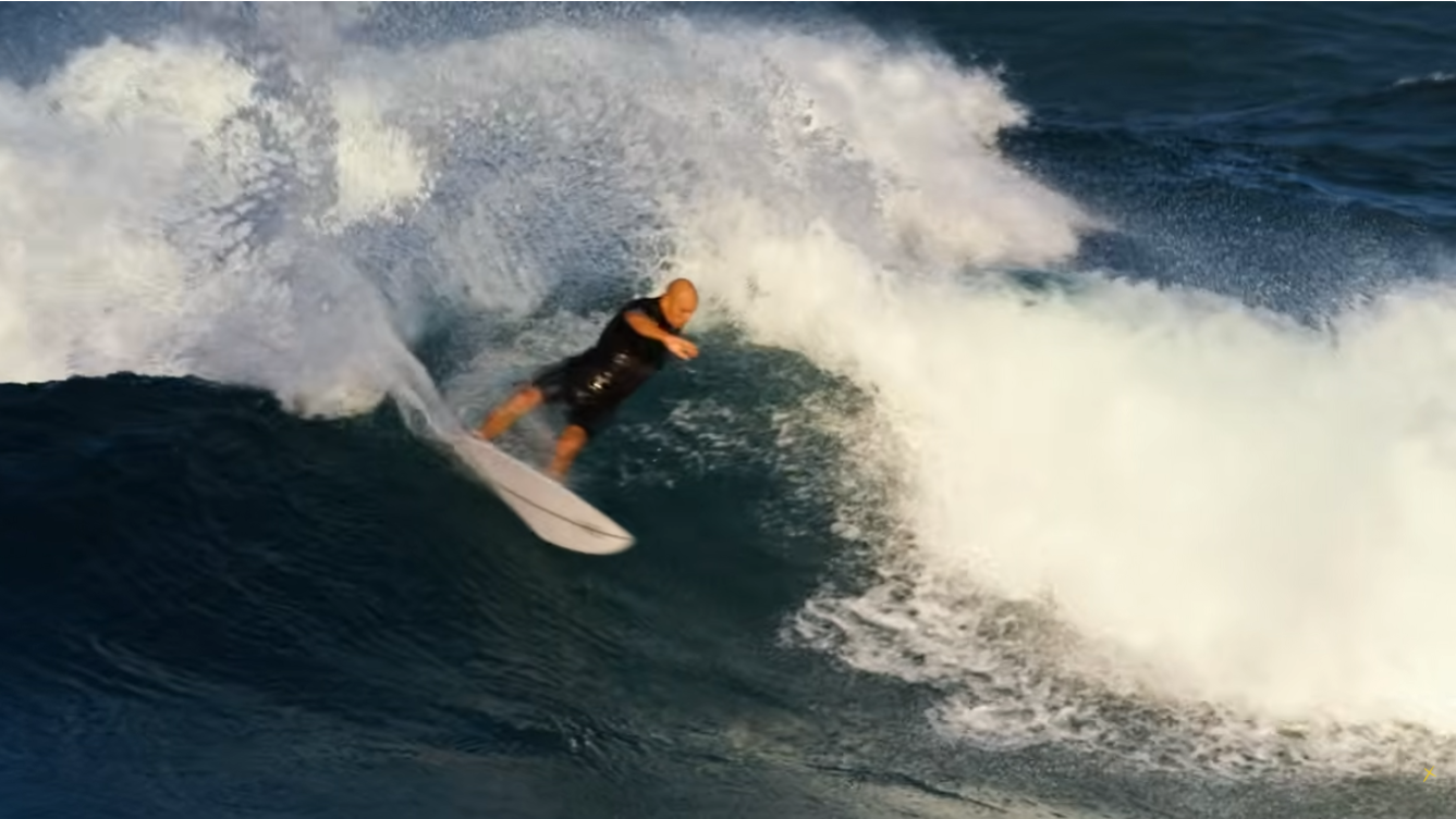 Kelly Slater | Surfing D'bah On A Twin Fin. | Surf News Network