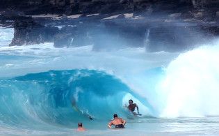 Sandy Beach-Guillermo tube ride